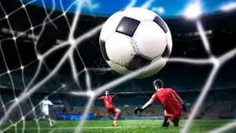 基米希精准角球助攻，金玟哉头球制胜——德甲赛场亮点瞬间