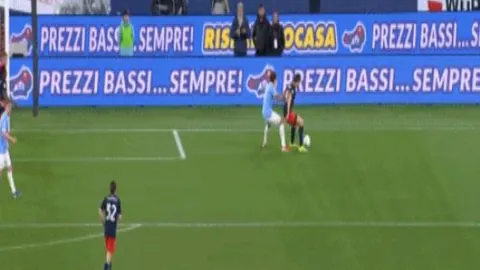 尼克斯客场挑战骑士，主场惨遭系列赛横扫，攻防对决凸显实力差距